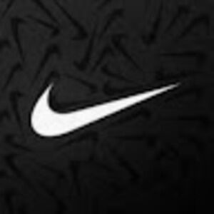 Meet your Posher, Ely